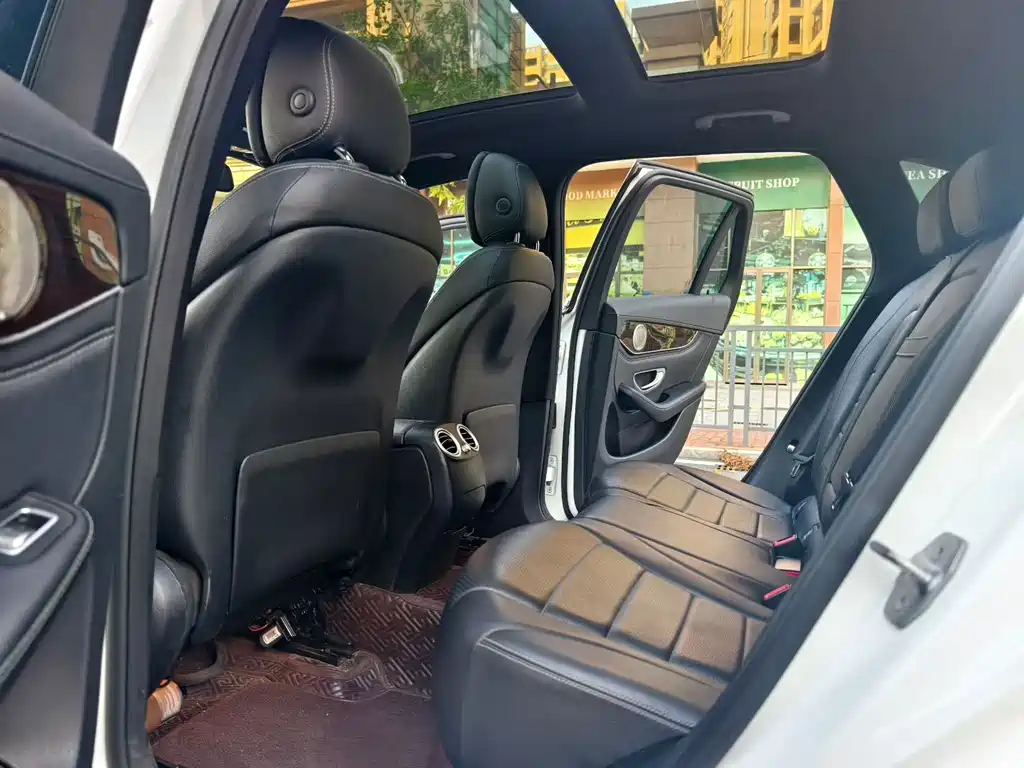 Mercedes-Benz GLC 2018 GLC 260 4MATIC
