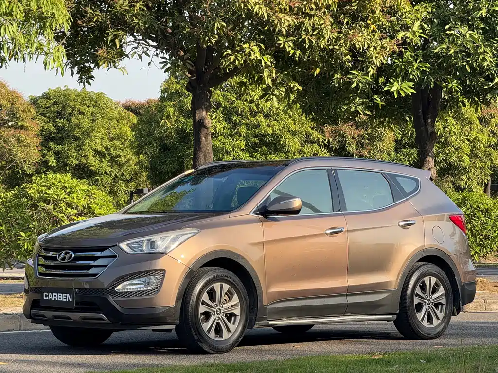 Hyundai Santa Fe 2015
