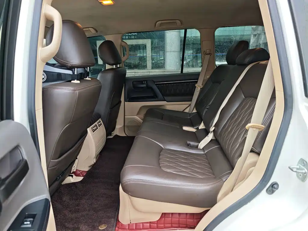 Toyota Land Cruiser 2015 4.0L V6