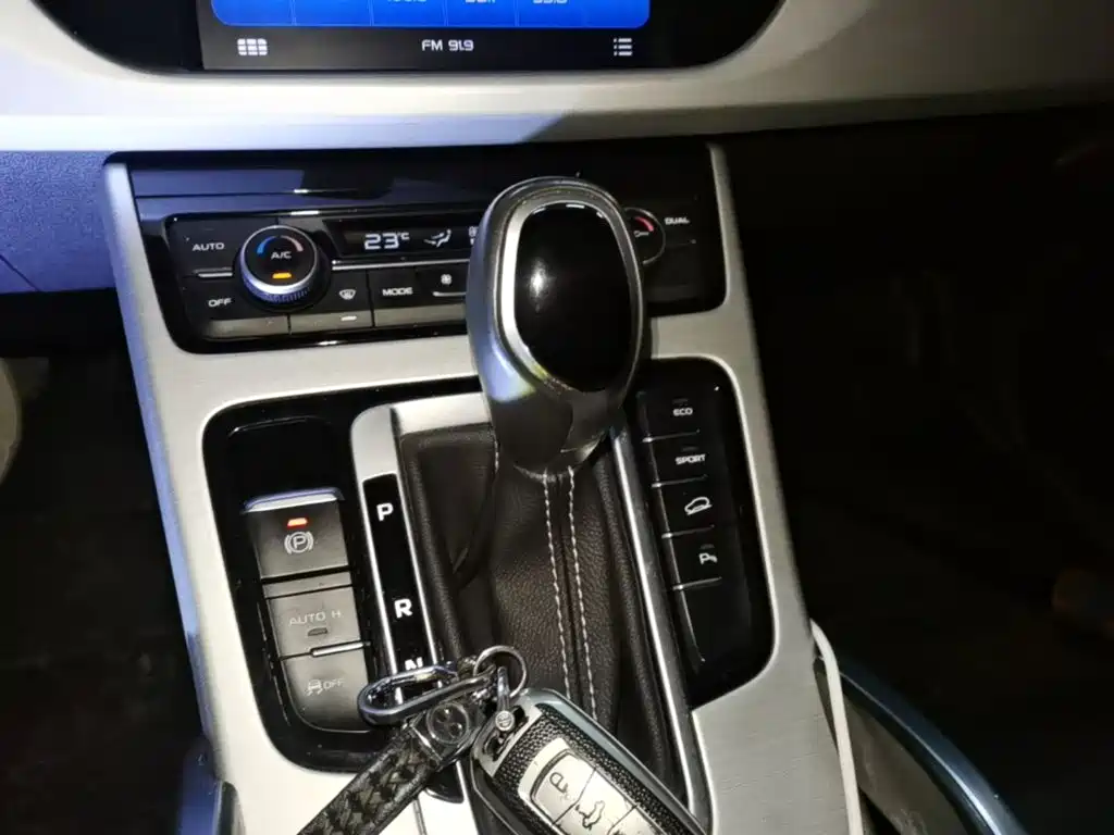 Geely Boyue — миниатюра 14