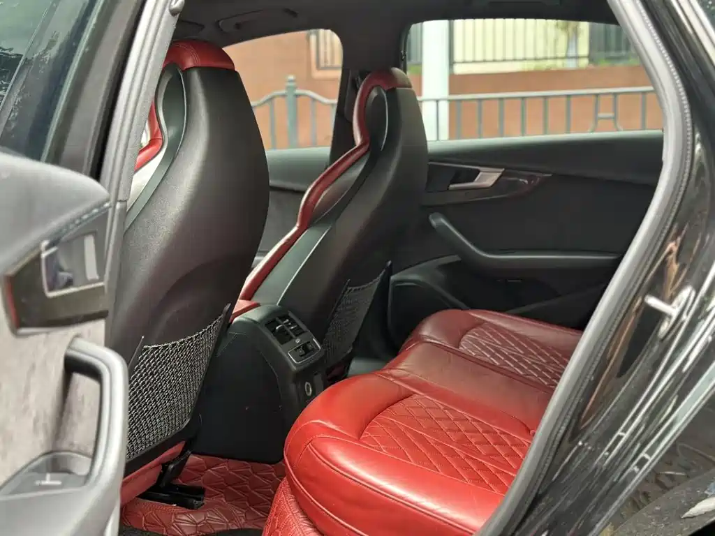 Audi S4 — миниатюра 5