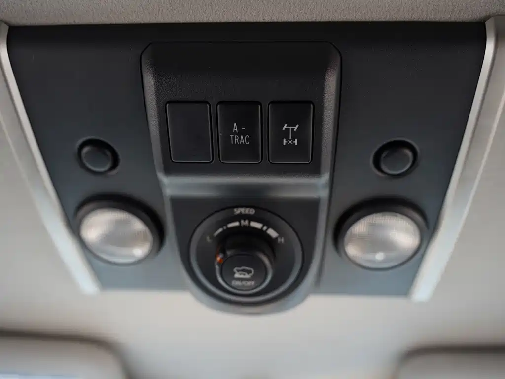 Toyota FJ Cruiser FJ 2016 4.0L AT