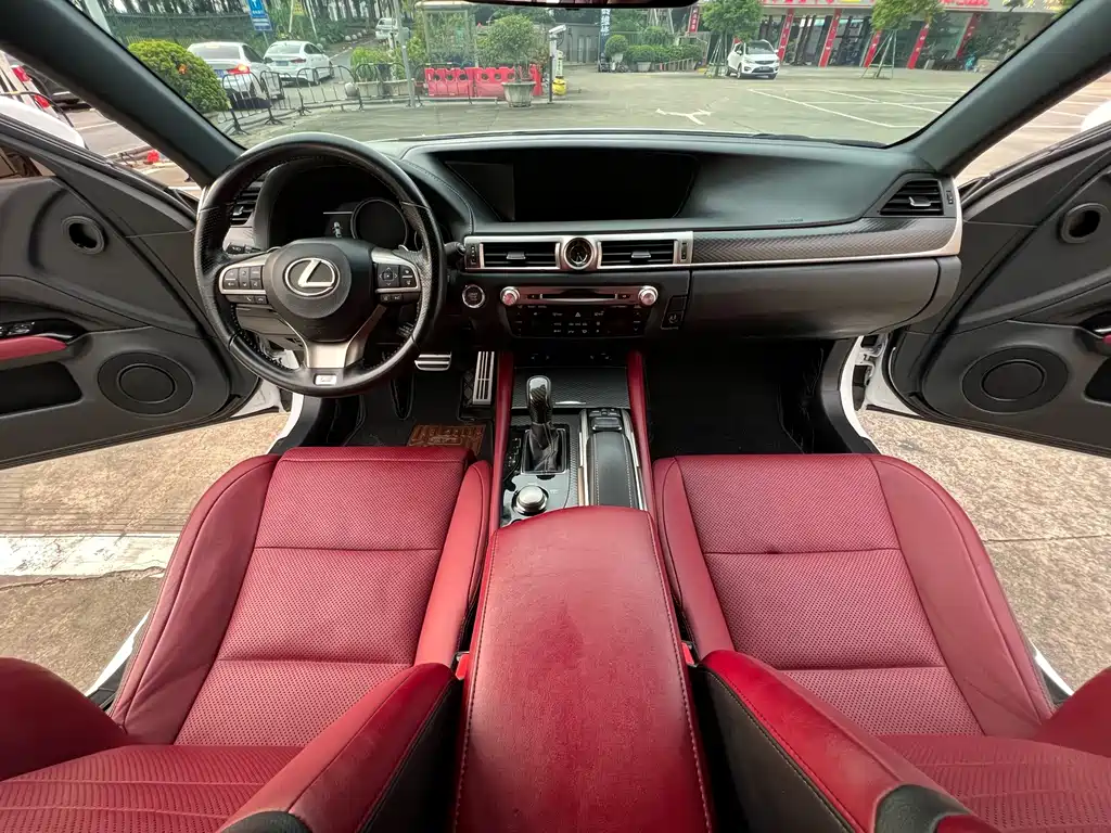 Lexus GS — миниатюра 16