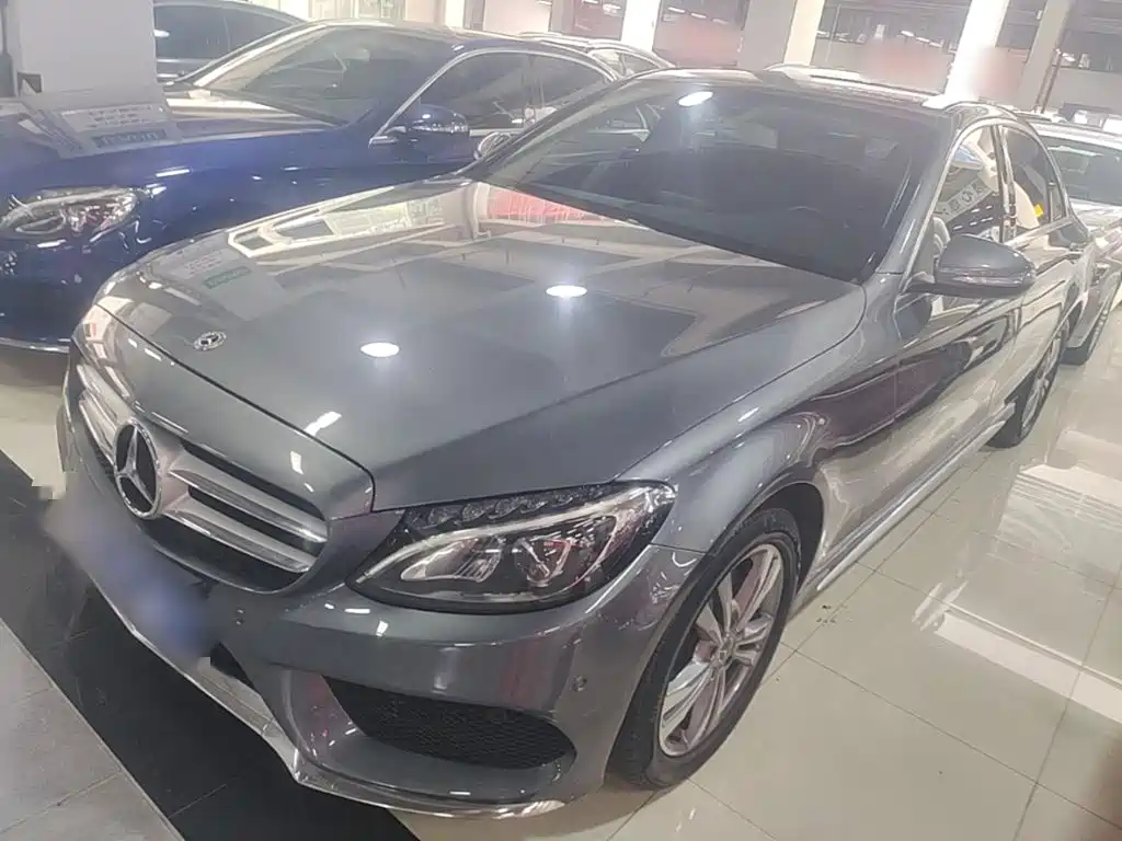 Mercedes-Benz C-Class — миниатюра 2