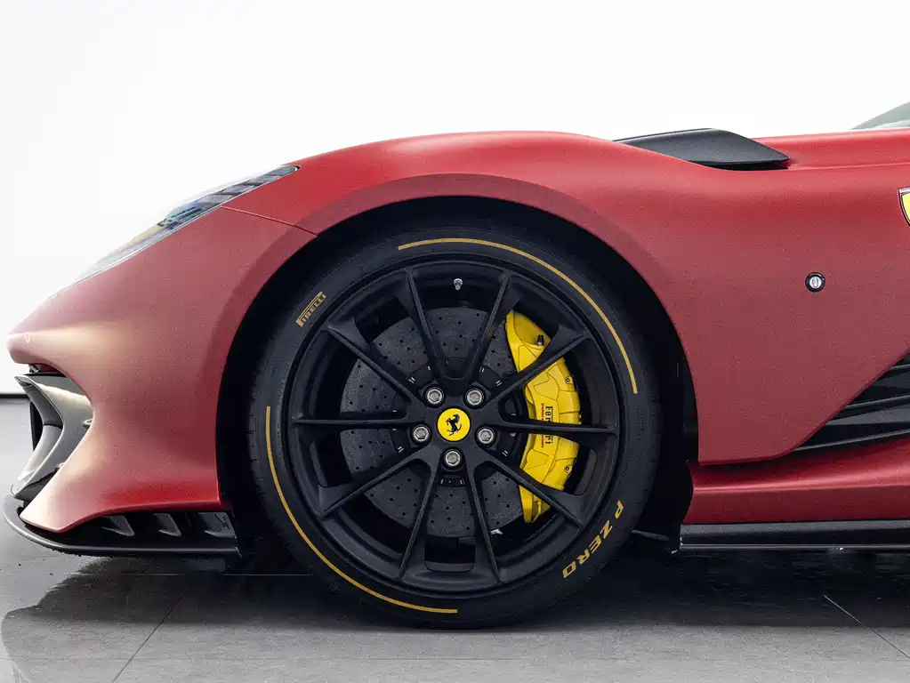 Ferrari 812 2021 6.5L Competizione
