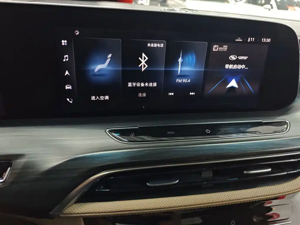 Buick GL8 2021 ES 653T Flagship