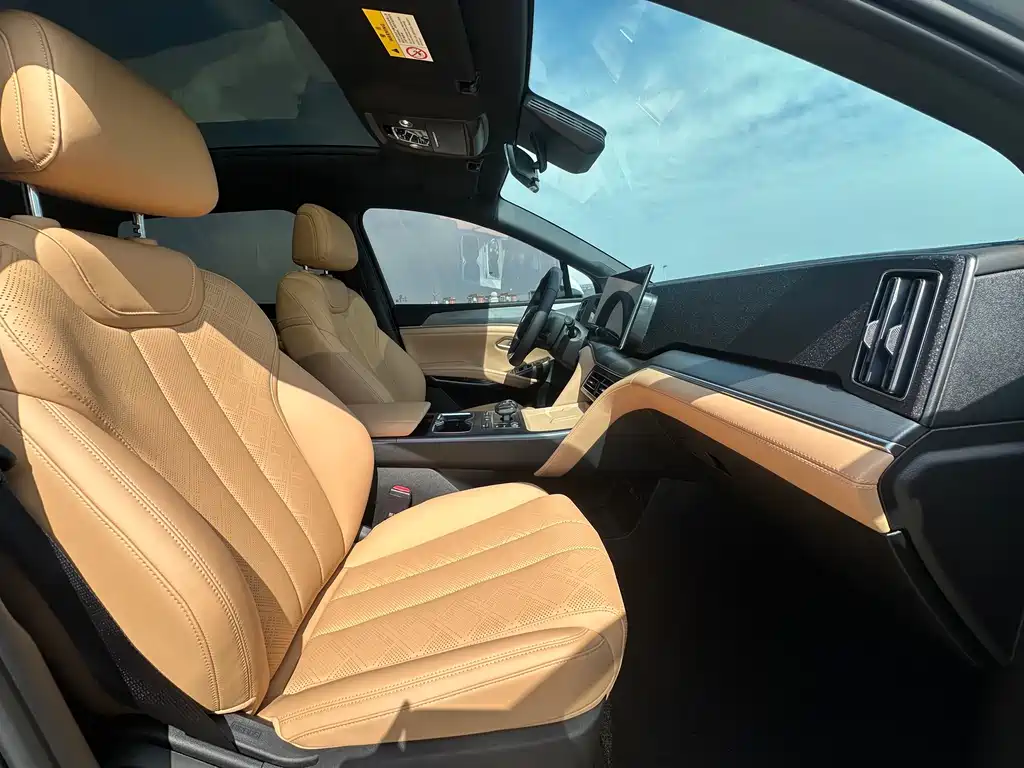 BYD L DM-i — миниатюра 14