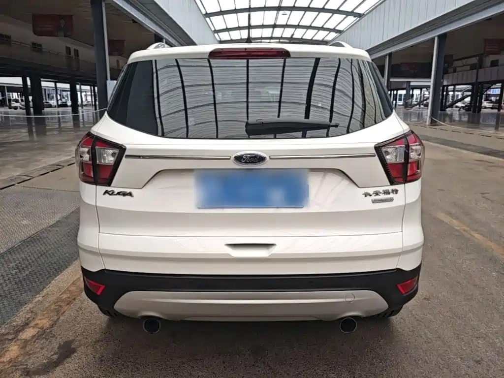 Ford Kuga — миниатюра 6