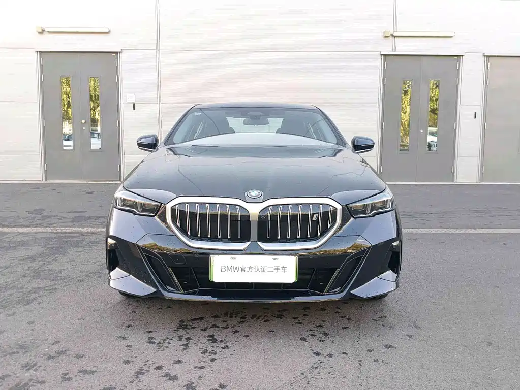 BMW i5 — миниатюра 2
