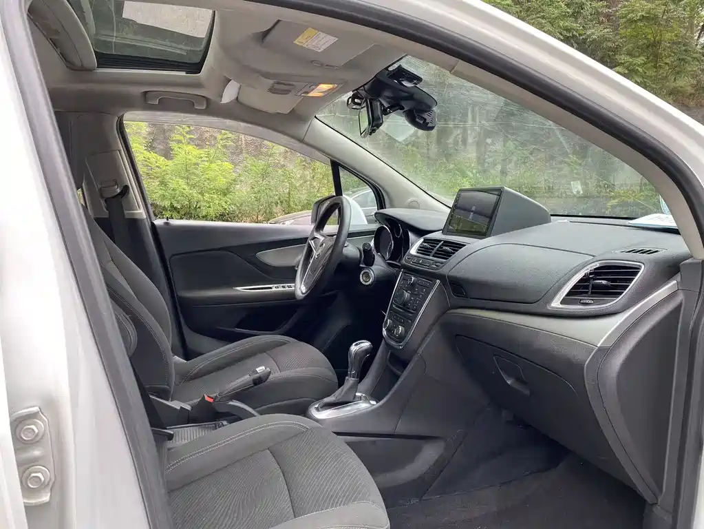 Buick Encore — миниатюра 4