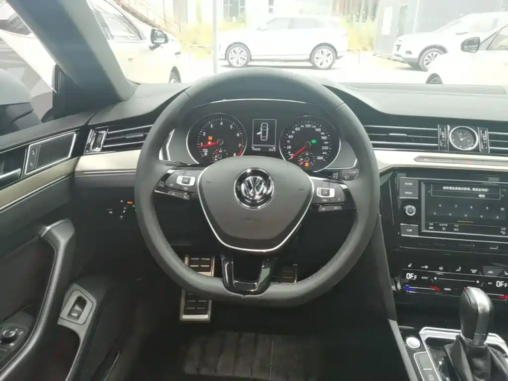 Volkswagen CC — миниатюра 11