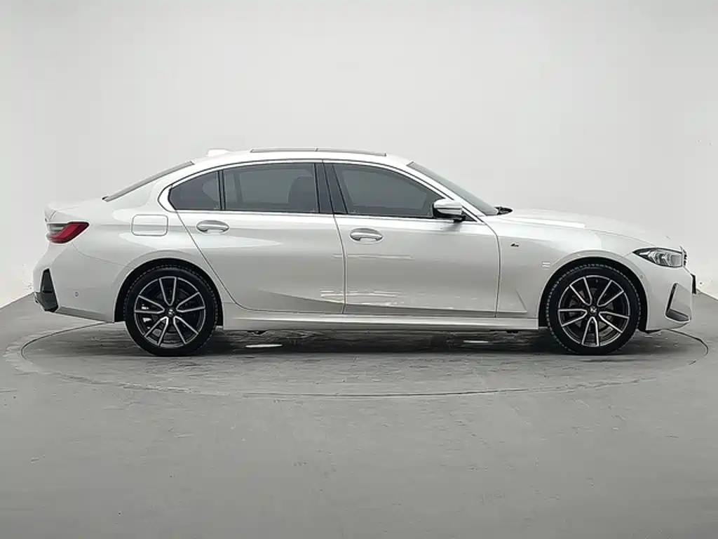 BMW 3 Series — миниатюра 3