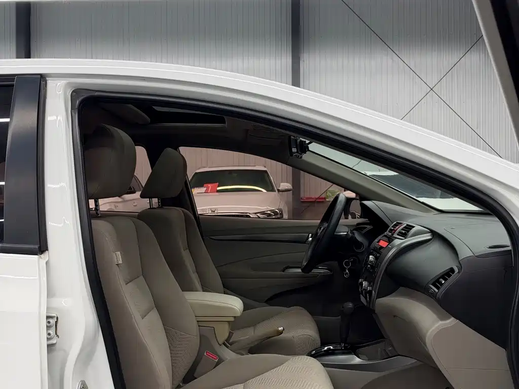 Honda City Classic — миниатюра 4