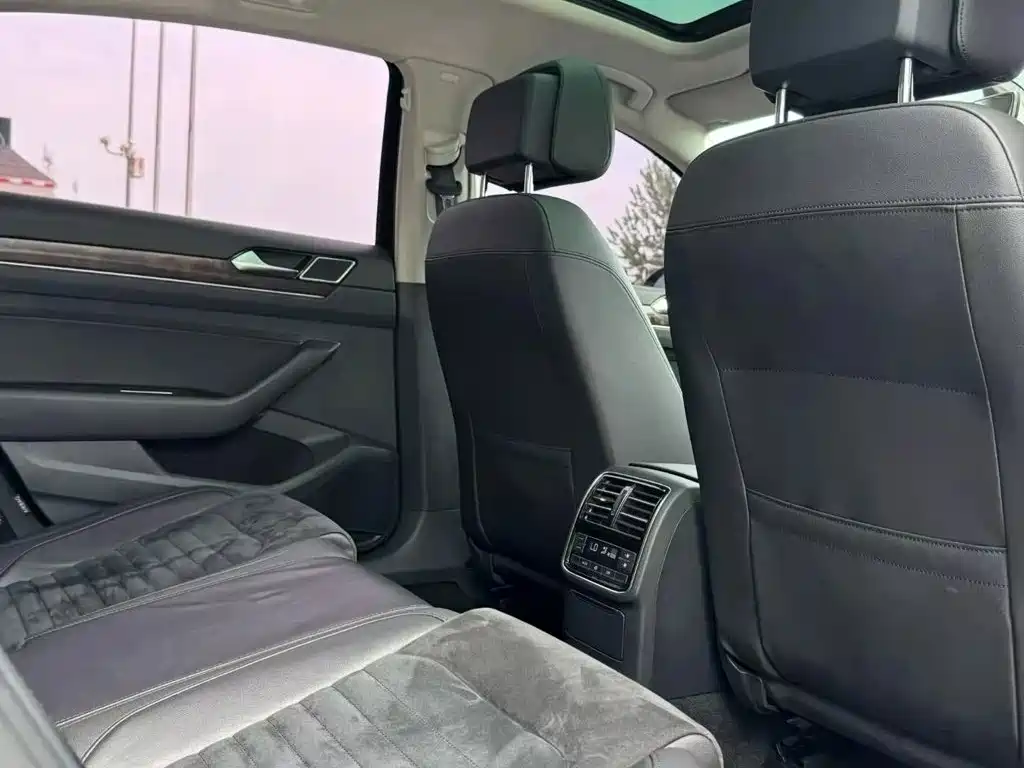 Volkswagen Magotan — миниатюра 7