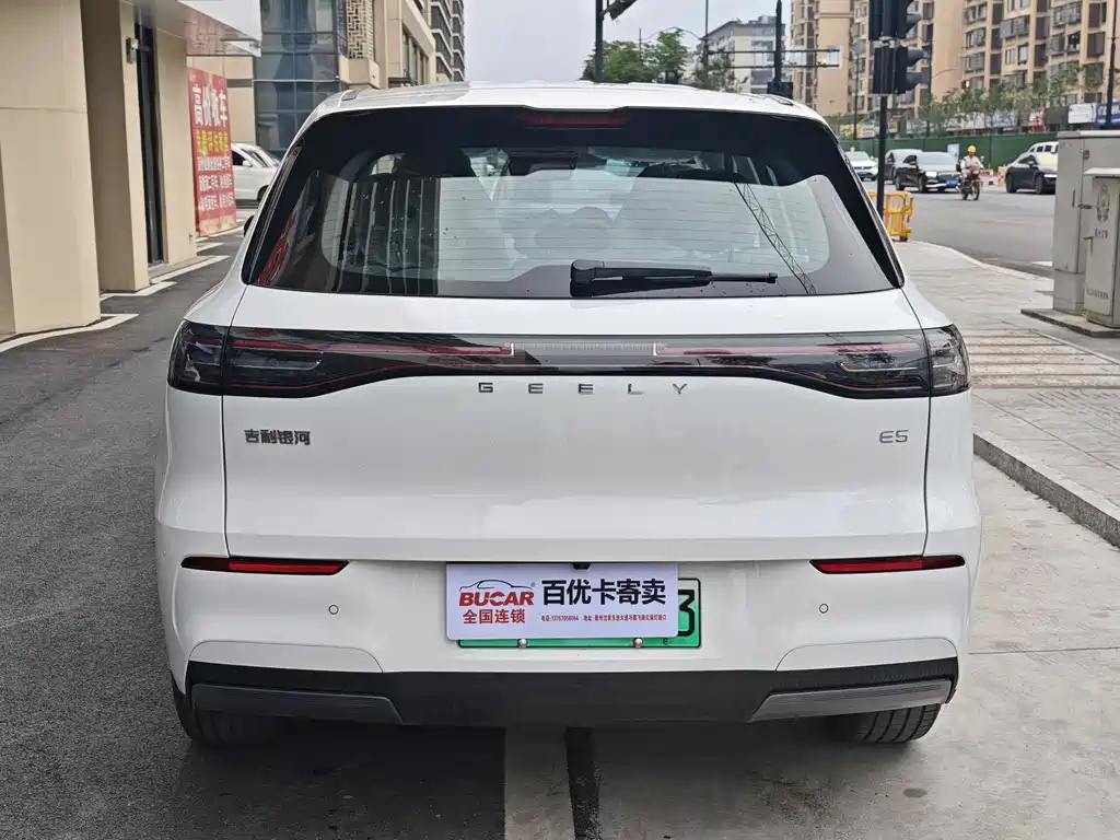 Geely Galaxy Galaxy E5 E5 2026 530km