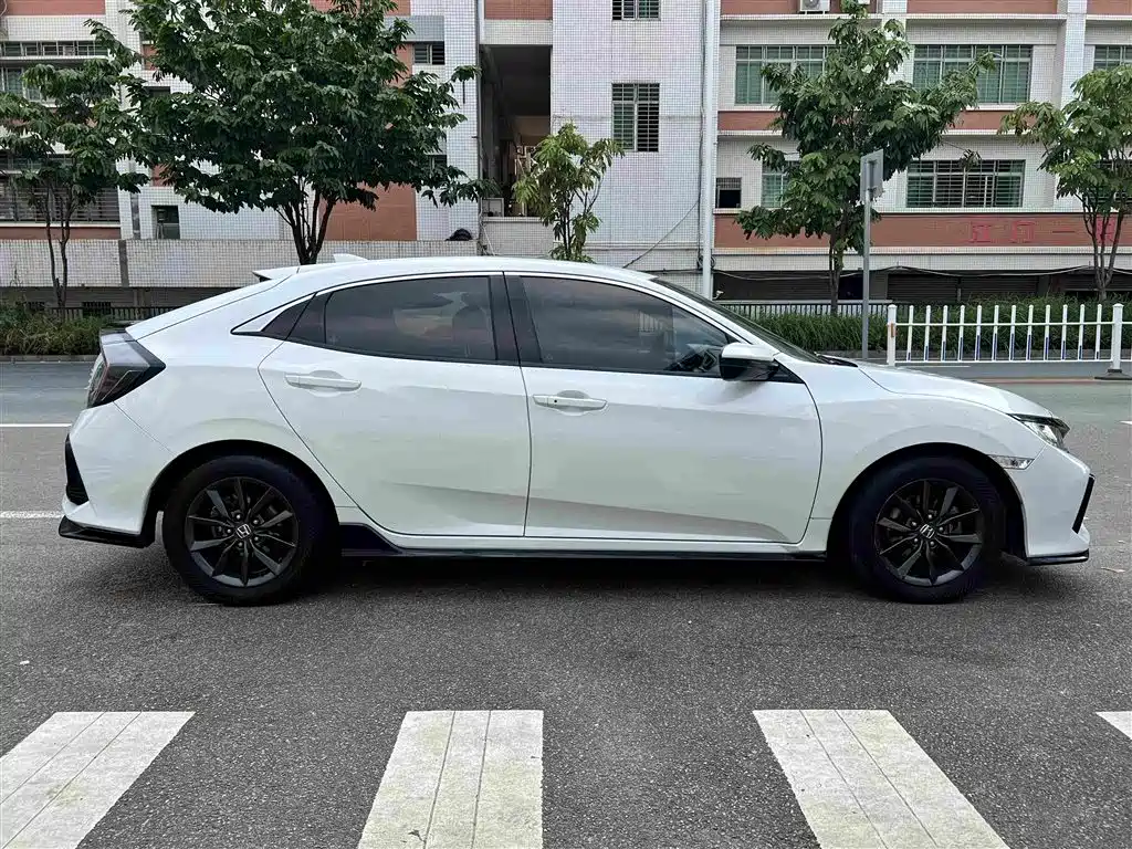Honda Civic — миниатюра 7
