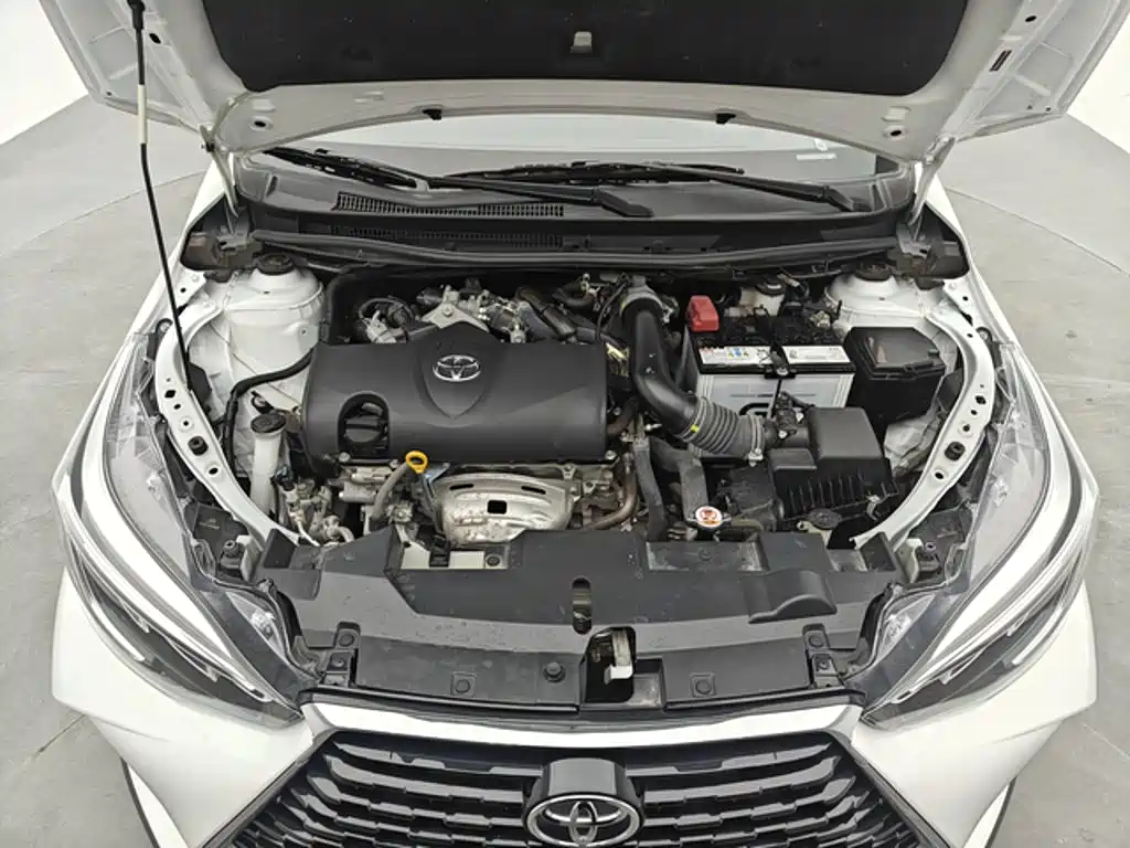 Toyota Yaris L — миниатюра 11
