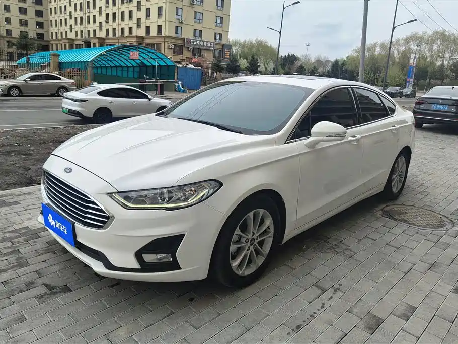 Ford Mondeo 2021