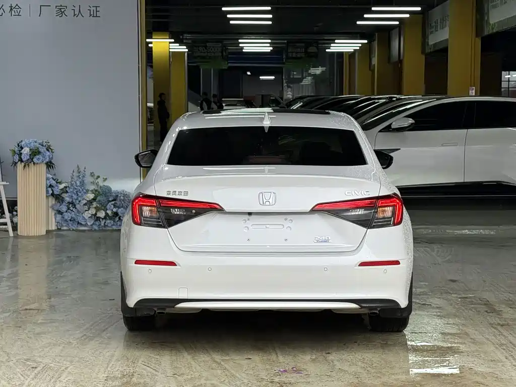 Honda Civic — миниатюра 6