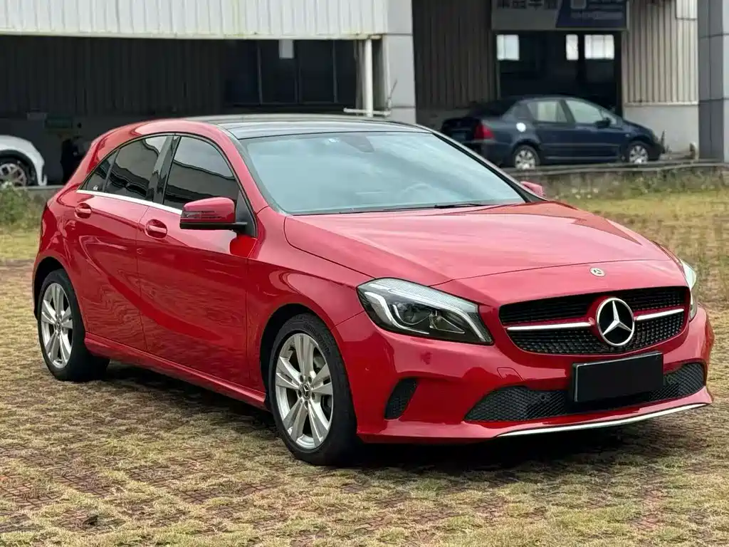 Mercedes-Benz A-Class (Import) — миниатюра 3