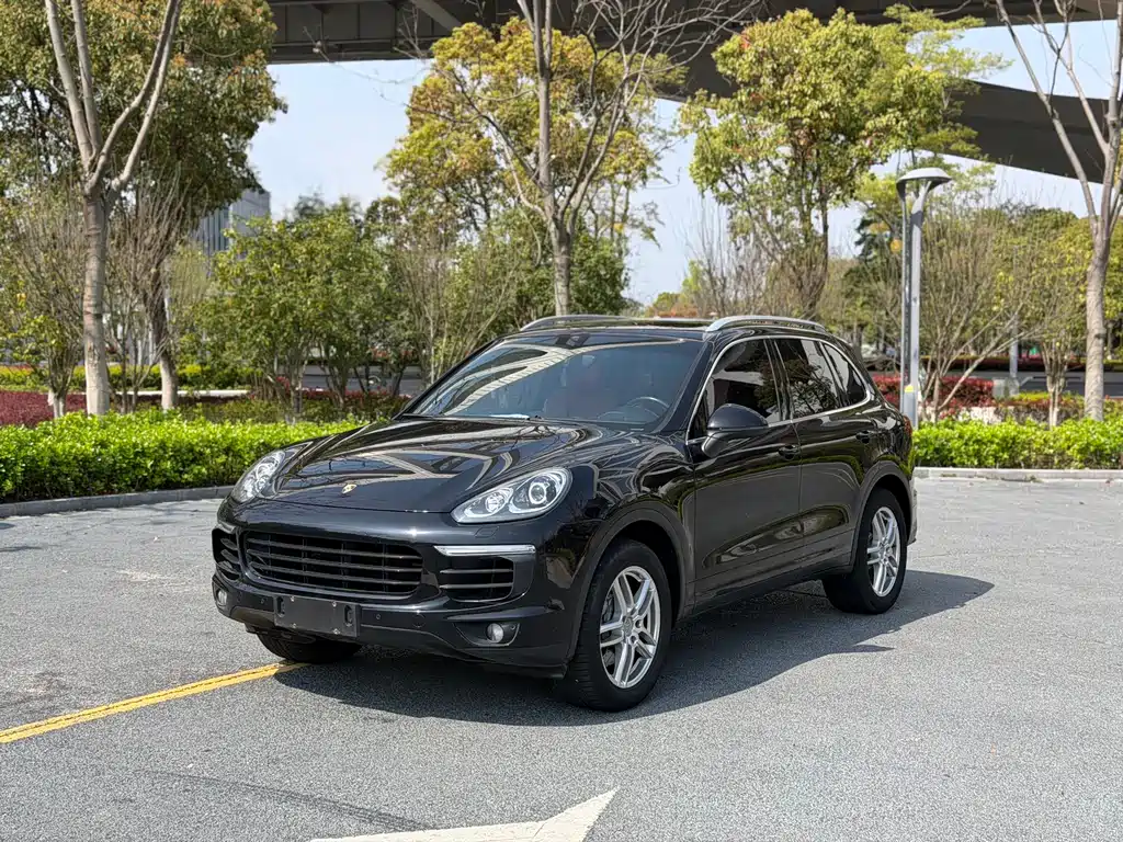 Porsche Cayenne 2016