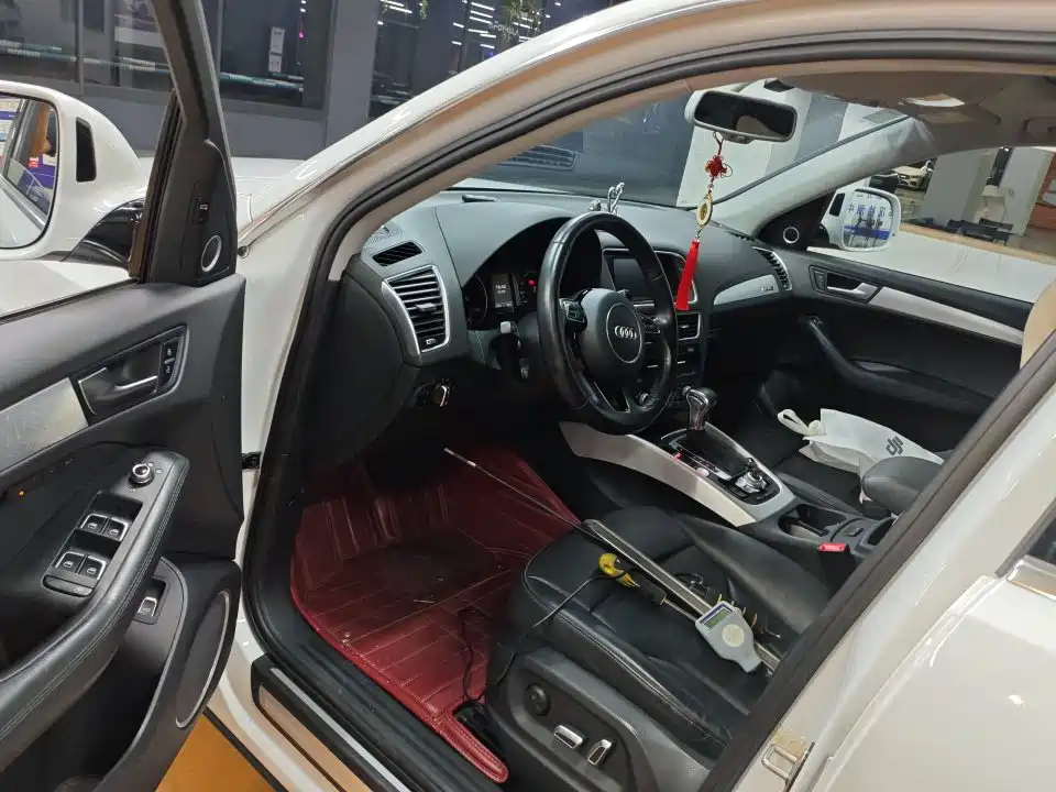 Audi Q5 2013 45 TFSI quattro Sport