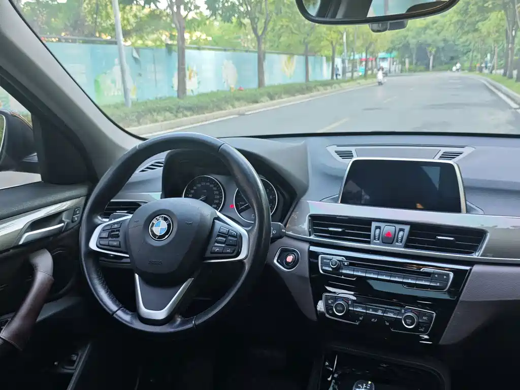 BMW X1 New Energy — миниатюра 13