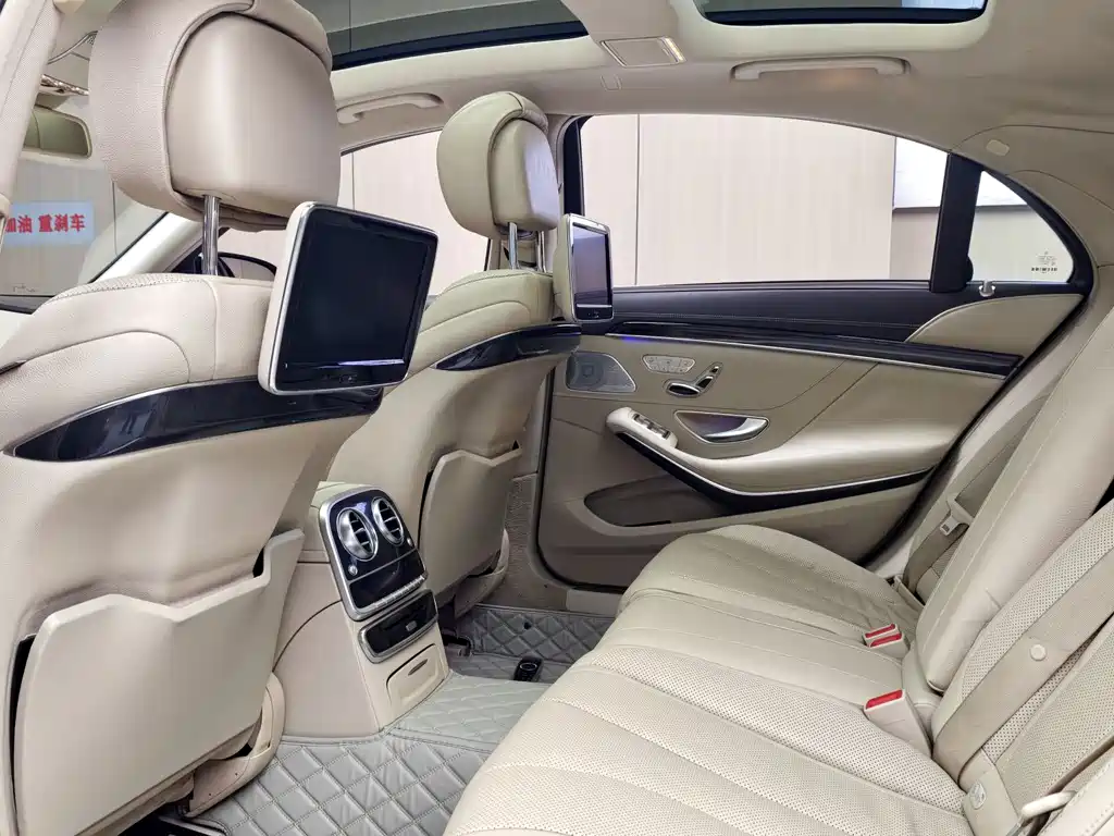 Mercedes-Benz S-Class — миниатюра 10