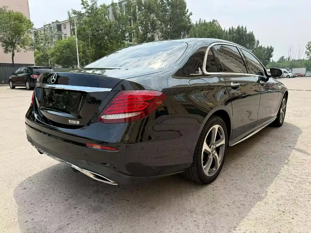 Mercedes-Benz E-Class E 2018 E 300 L Sport Fashion
