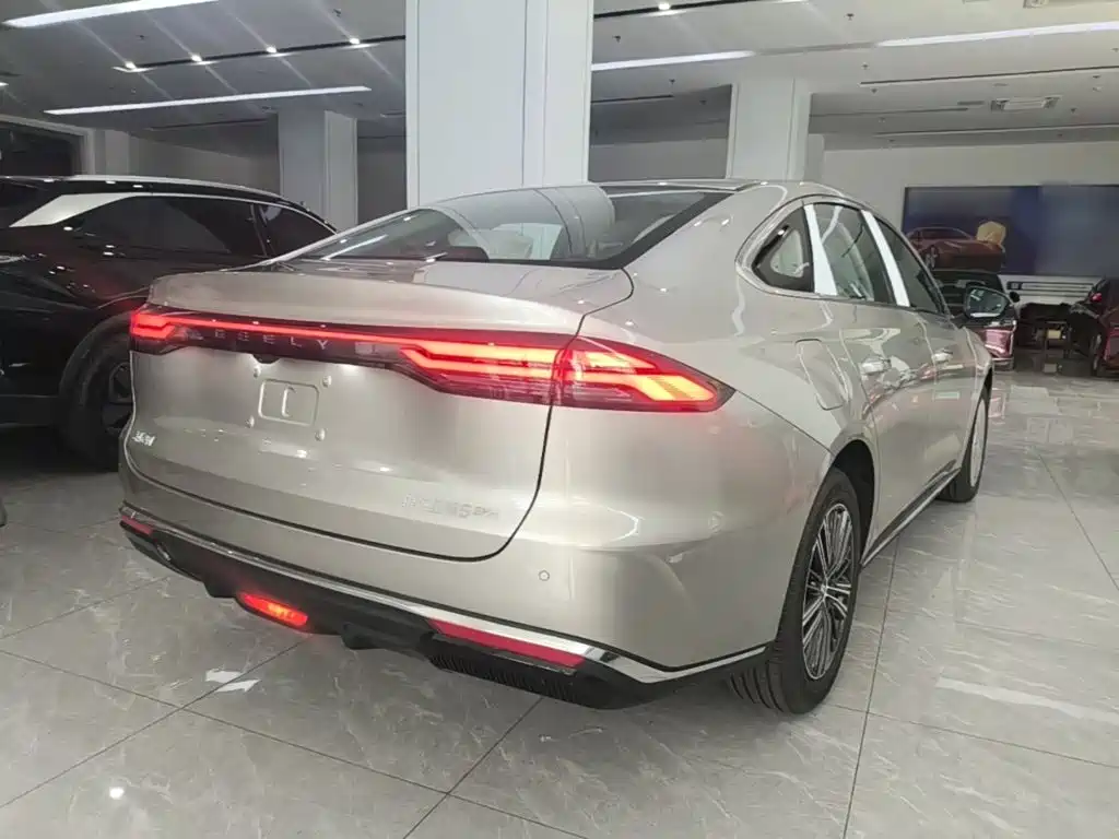 Geely Galaxy Galaxy 6 6 2026 125km +