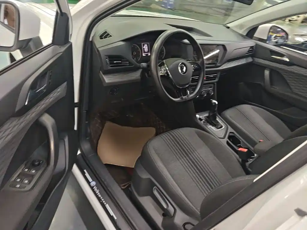 Volkswagen Tharu — миниатюра 16