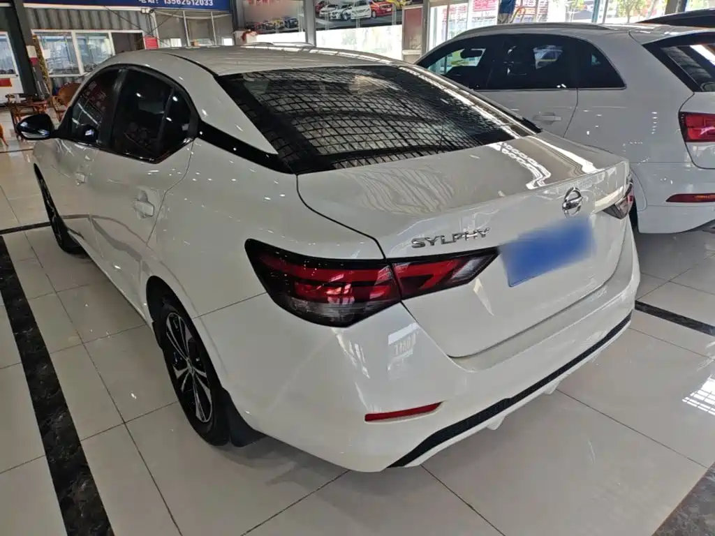 Nissan Sylphy — миниатюра 5