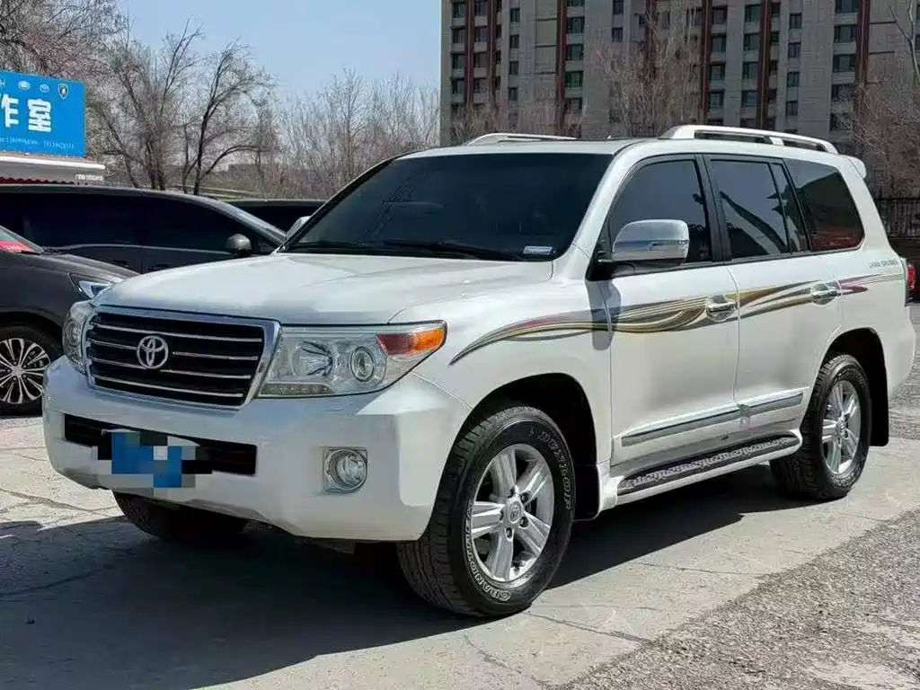Toyota Land Cruiser 2014