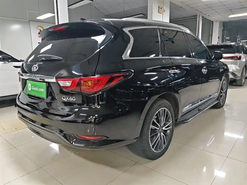 Infiniti QX60 2020 2.5 S/C Hybrid