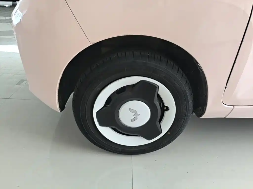 Wuling MINIEV — миниатюра 23