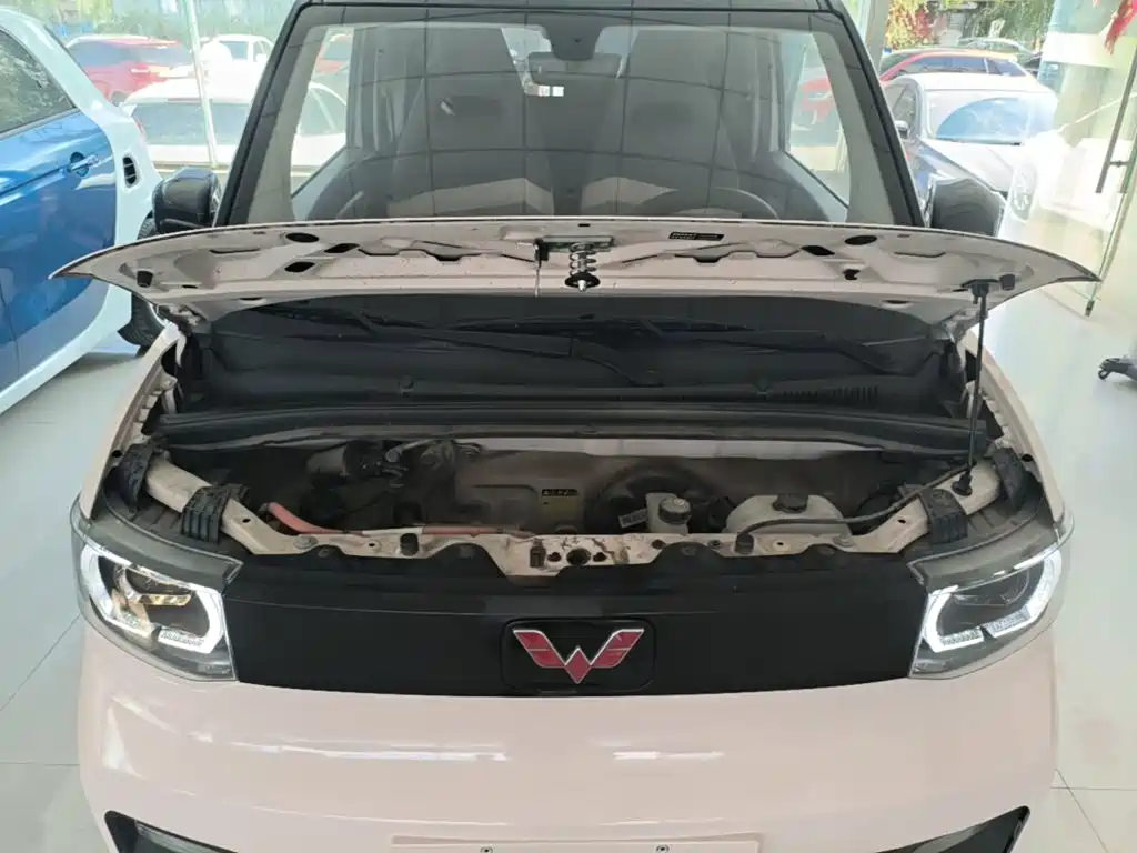 Wuling MINIEV — миниатюра 20