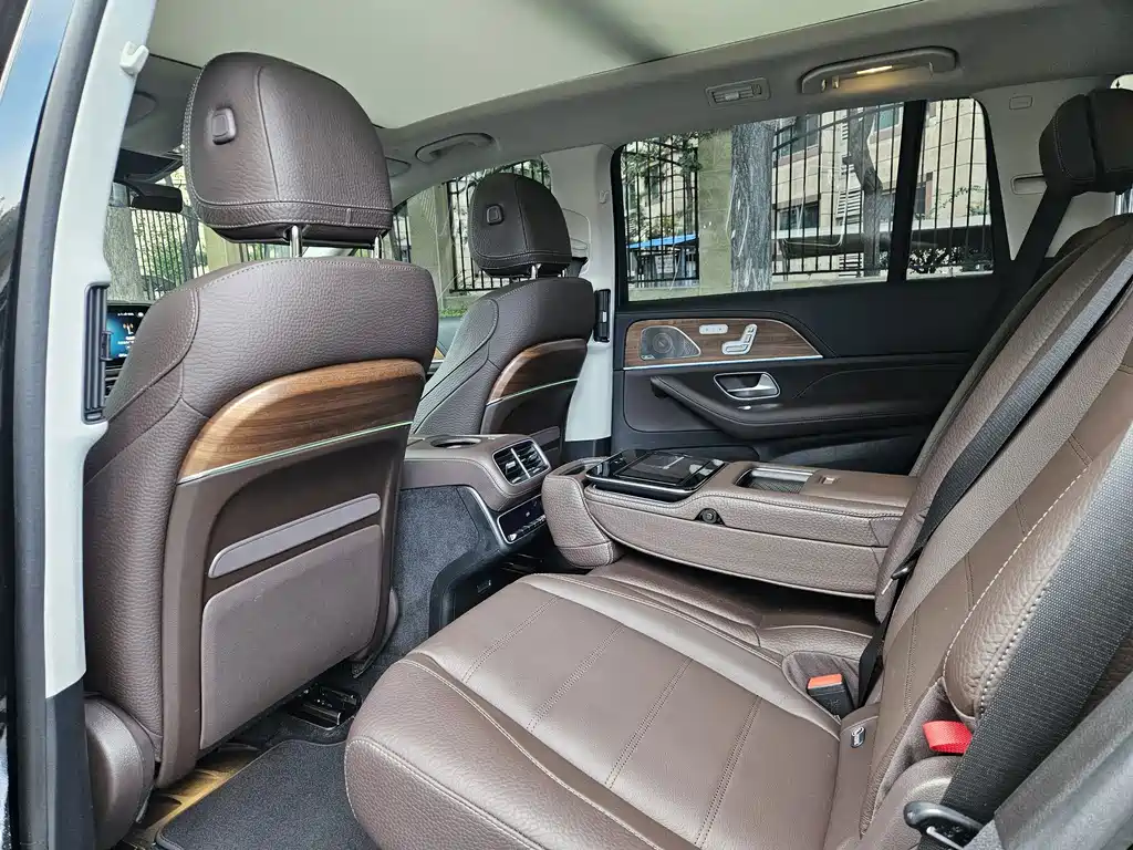 Mercedes-Benz GLS 2023 — фото 7