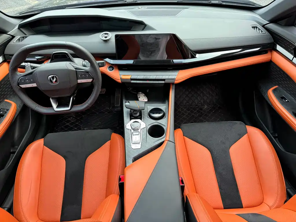 Changan UNI-V — миниатюра 5