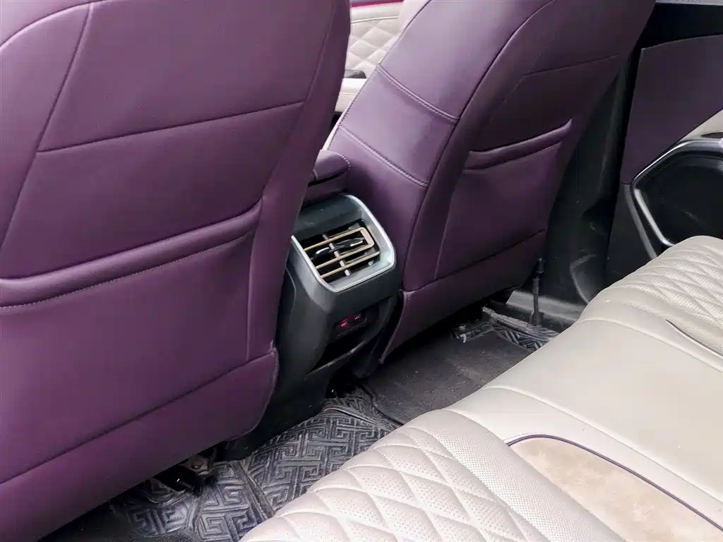 WEI PAI WEI BRAND LATTE DHT