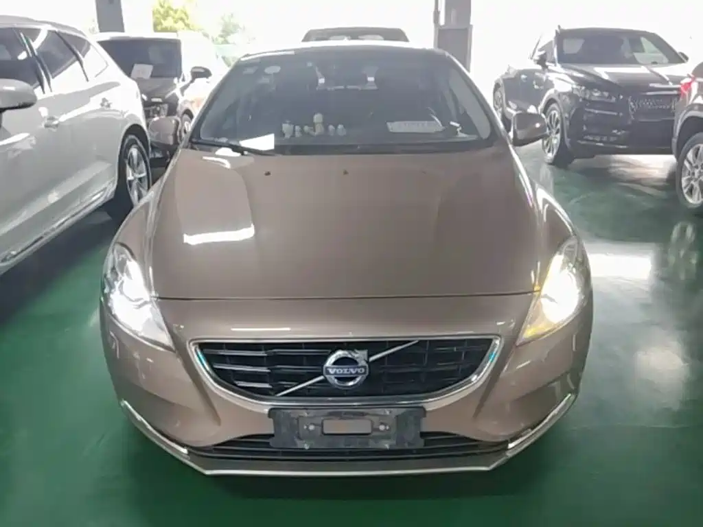 Volvo V40 — миниатюра 3