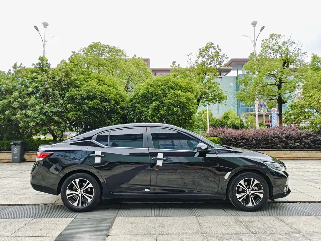 Nissan Sylphy 2020 1.6L XL CVT Enjoy
