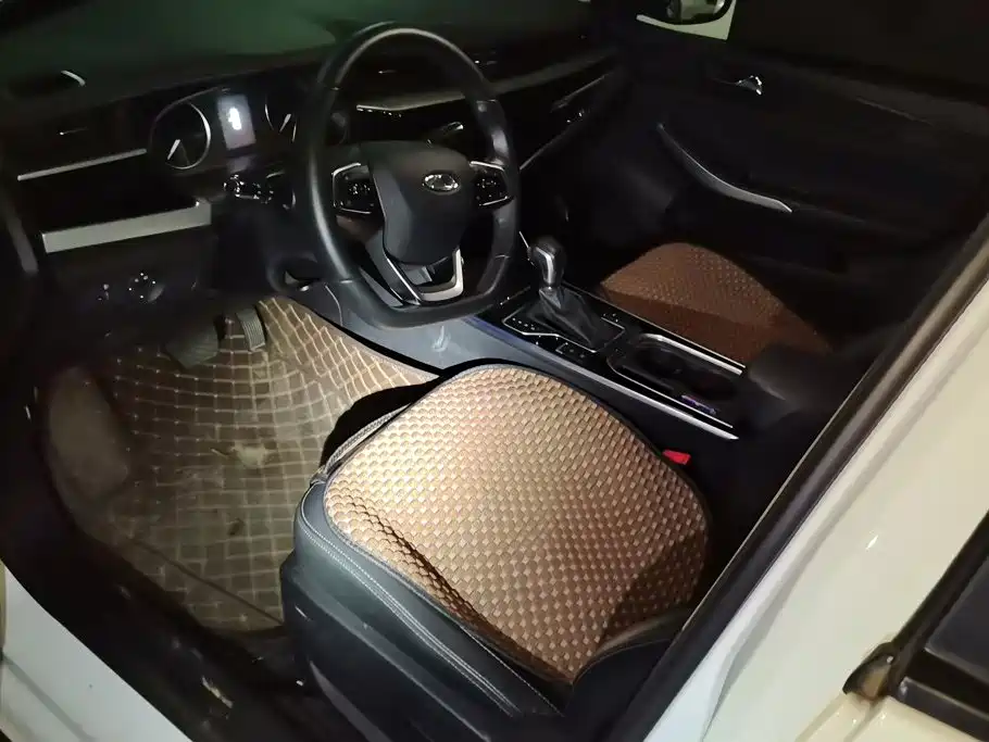 Chery Arrizo 5 — миниатюра 9