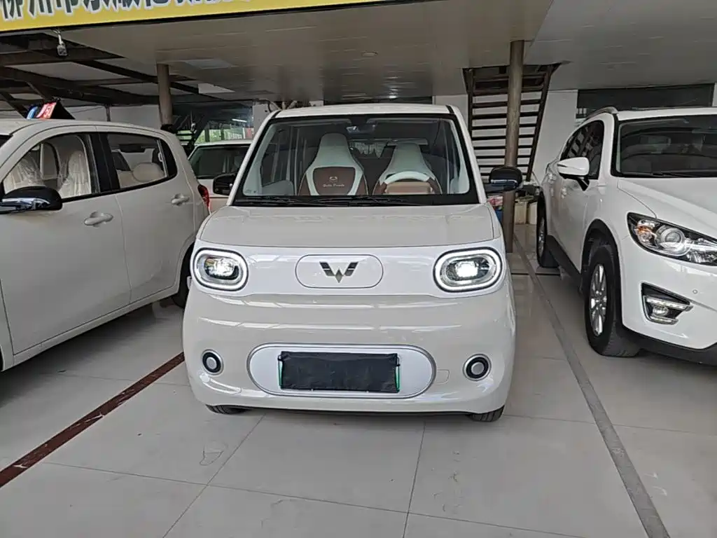 Wuling MINIEV — миниатюра 3