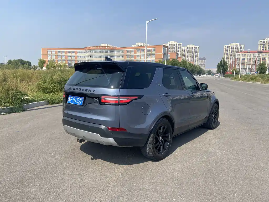 Land Rover Discovery — миниатюра 9