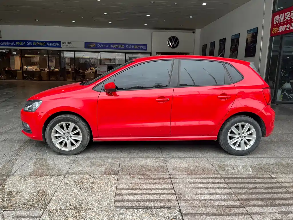 Volkswagen Polo — миниатюра 2