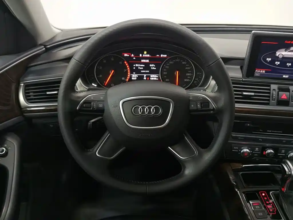 Audi A6L — миниатюра 11