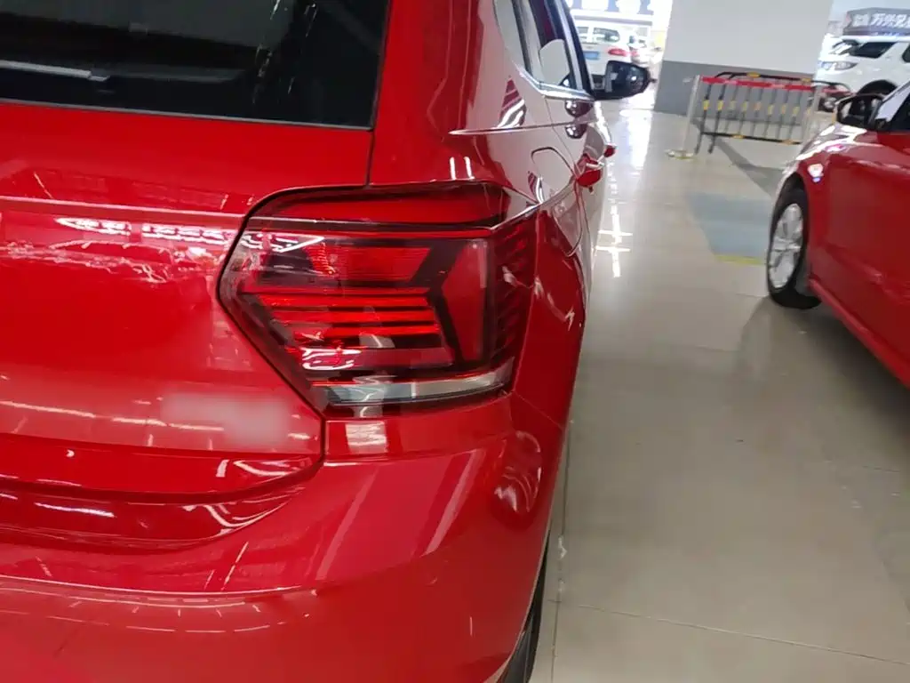 Volkswagen Polo — миниатюра 8
