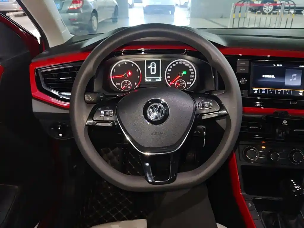 Volkswagen Polo — миниатюра 11