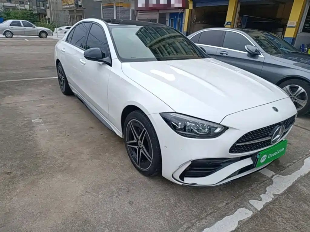 Mercedes-Benz C-Class — миниатюра 4