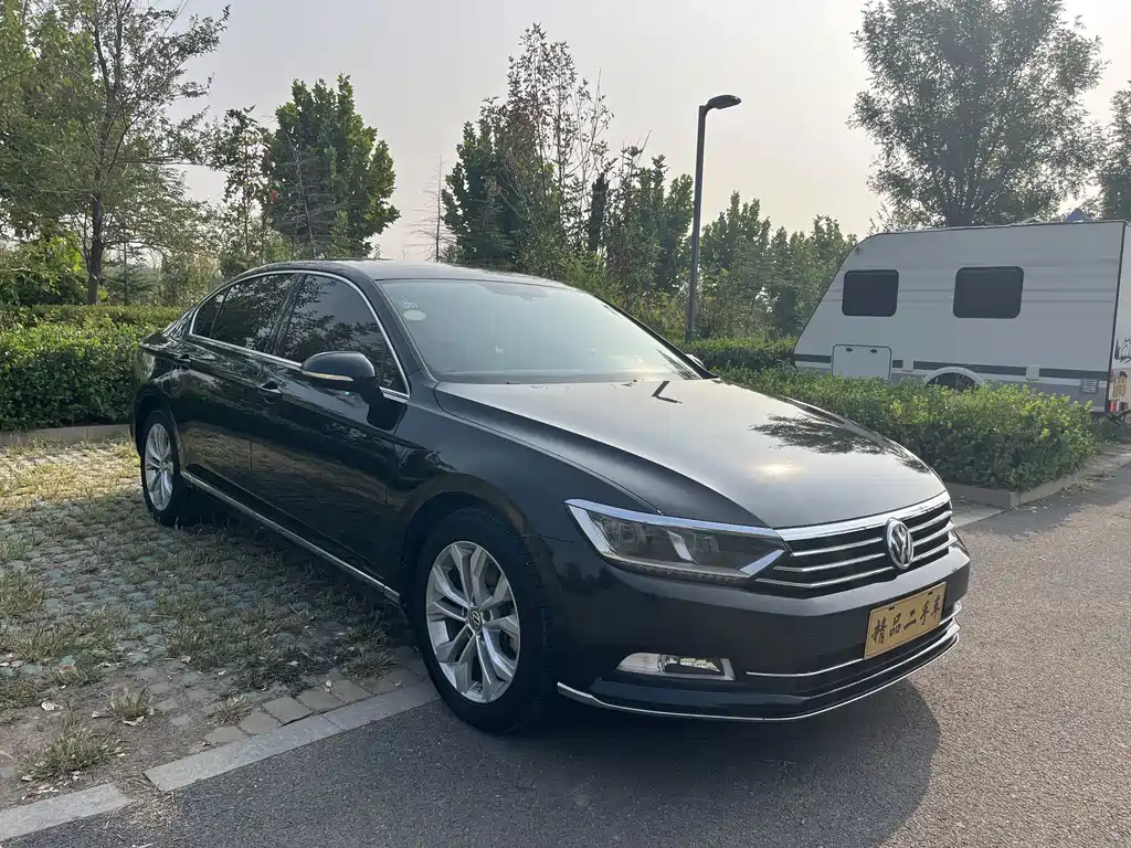 Volkswagen Sagitar — миниатюра 3